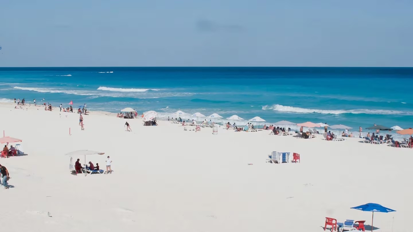 cheapest month to visit cancun