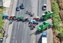 After 38 hours of blockade, farmers free Guanajuato roads.