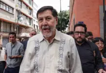 Noroña leaves the Senate