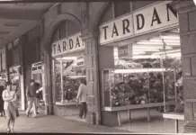 Tardan, the store where Porfirio Díaz, Zapata, and Villa bought their hats, still exists.