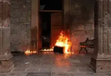 Protesters violently storm the Michoacán State Government Palace after a peace march