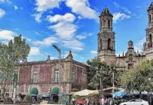 The oldest street in Mexico City that has survived since pre-Hispanic times