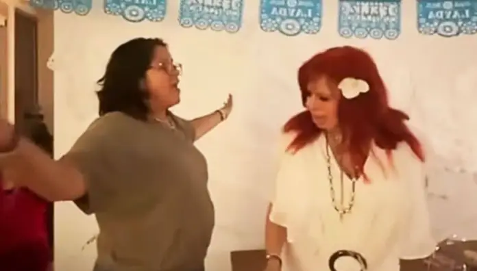 Captura de pantalla 2025-11-03 232401