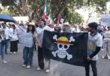 200 people march in Oaxaca