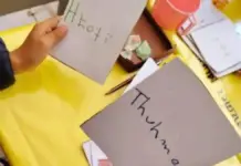 They promote the Hñöhñö language and Otomi traditions in schools in San Miguel de Allende and Dolores Hidalgo