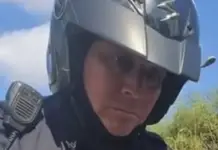 Now it was this police officer’s turn to get nearly $1000 pesos