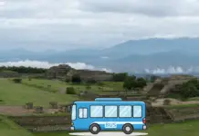 How to visit the Monte Albán archaeological site by public transport from the city of Oaxaca?