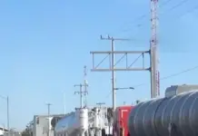 PIEDRAS NEGRAS UNDER THE CONTROL OF FUEL THIEVES! FAUSTO Z. MARTÍNEZ BOULEVARD: A LAWLESS ZONE