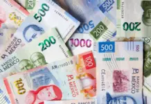 Private analysts lower their forecast for Mexico’s GDP growth in 2025 to 0.4%.