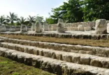 San Miguelito, the archaeological zone that had links with Tulum, Xcaret and Xelhá