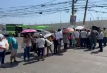 Residents in Acapulco complain they have been without water for two months