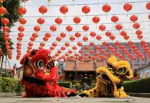 Dragon parade and Chinese New Year celebrations in the Historic Center