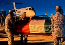 Members of the National Guard killed in an operation against “El Mencho” were buried in Chiapas; their coffins were draped with the flag.