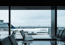 Travelers in Mexico Face Disruptions as Cancun and Mexico City Airports Report 154 Delays and a New Flight Cancellation Affecting Major Airlines