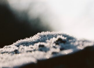 Pinal de Amoles dawns under ice
