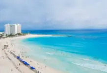 Marlin Beach, one of the cleanest beaches in Cancun