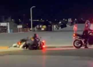 Without training: million-dollar motorcycles are unveiled and police officers in Piedras Negras fall.