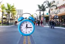 What day does the clocks change in Baja California in 2026?