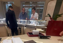 José Ramón, López Obrador’s eldest son, was spotted at the Cartier luxury store in Cancún.