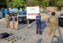 Cocaine was floating in the sea off Huatulco! This is how the Navy found packages of drugs in the port of Oaxaca