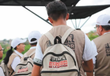 Three men found beaten and partially undressed in Mazatlán; authorities are investigating whether they are missing public servants.