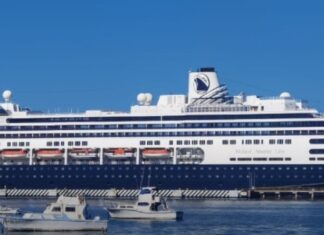 The Volendam cruise ship will arrive tomorrow at the port of Manzanillo; it is the eighth of the year.