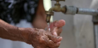 More than 40 neighborhoods in Campeche are without water; SMAPAC remains silent amidst citizen outrage.