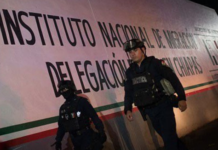 Central Americans in Chiapas are accused of harassment by the INM (National Migration Institute).