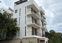 Vacation rental rates in Tulum drop by up to 28% due to an oversupply of apartments and condos.