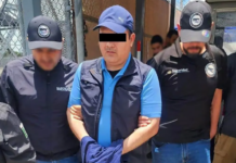 Mexican customs official under investigation for organized crime arrested in the U.S.