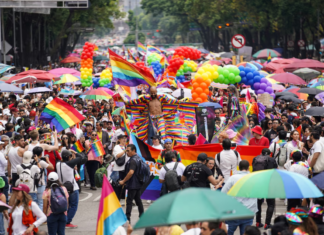 Querétaro Pride March Organizing Committee disavows acts of vandalism and offers dialogue.