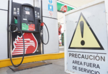 Oaxaca gas station operators remain in a state of uncertainty due to the takeover of the Pemex terminal; 15 stations are reported to be out of fuel this Thursday.