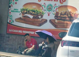 South Korean fans robbed of passports and money during layover in Celaya