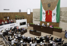 Without debate and under threat of fine, Yucatán approves constitutional reform ordered by the Supreme Court.