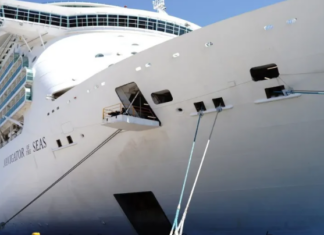 The first cruise ship of the week arrives in Mazatlán with more than 3,800 passengers