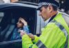 Few drivers in Querétaro know that this action by a passenger can cost them more than $3,000 in fines.