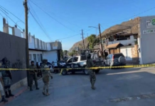 Violent weekend in Baja California Sur; five dead in bar shooting and highway accidents.