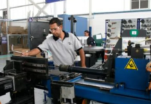 Baja California and Nuevo León stand out in formal job creation