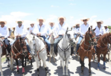 The San Buenaventura cavalcade brings together thousands in Coahuila