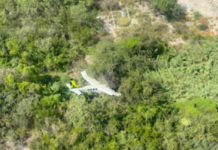 Aerus airline plane crashes near Pesquería, Nuevo León.