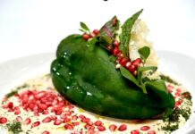 Chiles en nogada in Mexico City worth trying