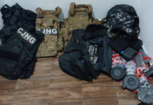 2 alleged CJNG members arrested at safe house in Colima; Navy seizes arsenal and finds human remains.