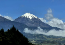 Pico de Orizaba’s last glacier could split into eight parts within two years; thinning warned.