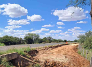 Zacatecas government begins construction of the Plateros–Las Mercedes bike path in Fresnillo.