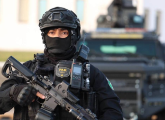 Clash in Candela, Coahuila, leaves one police officer and two civilians dead.