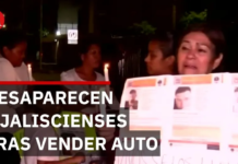 Families of three missing persons demand answers and house searches in Michoacán.