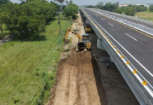 A section of the new access bridge to the port of Veracruz will open on August 6th.