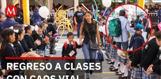 First day of school in Mexico City mobilizes 2 million people in historic operation.