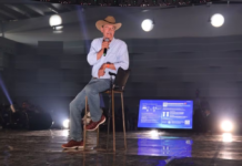 Vicente Fox calls for “kicking the shit out of Morena”; proposes a broad opposition alliance.