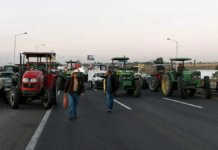 Roadside protests by farmers continue; Zacatecas, Querétaro, Jalisco, and Michoacán have now joined in.